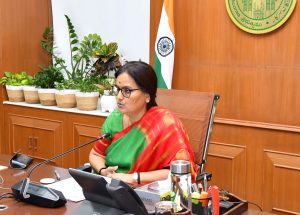 యాసంగి పంటకు సరిపడా నీరు అందించాలి.. కలెక్టర్లతో సీఎస్ శాంతికుమారి