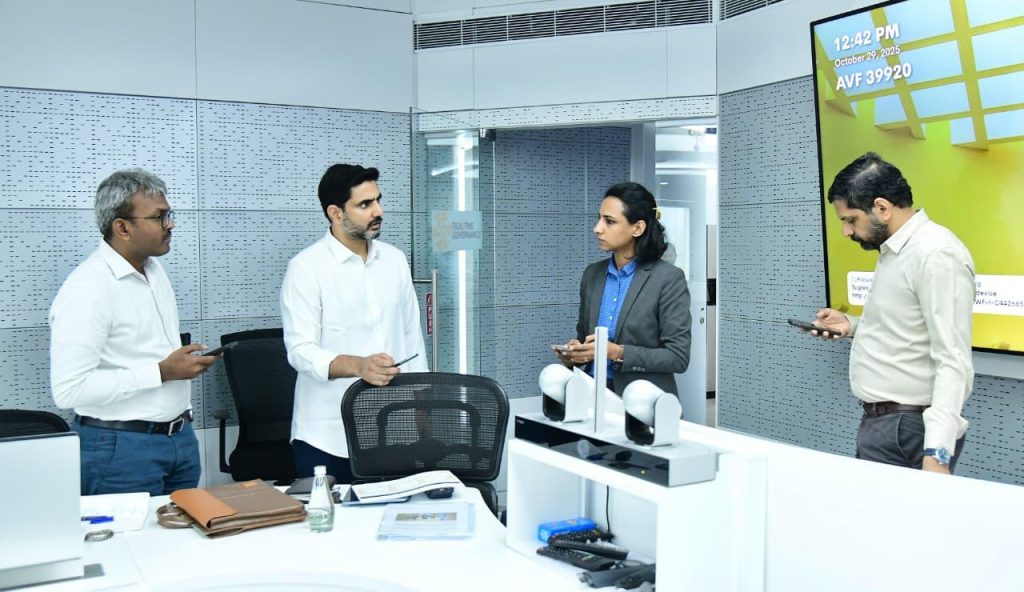 minister-lokesh-review-on-montha-cyclone